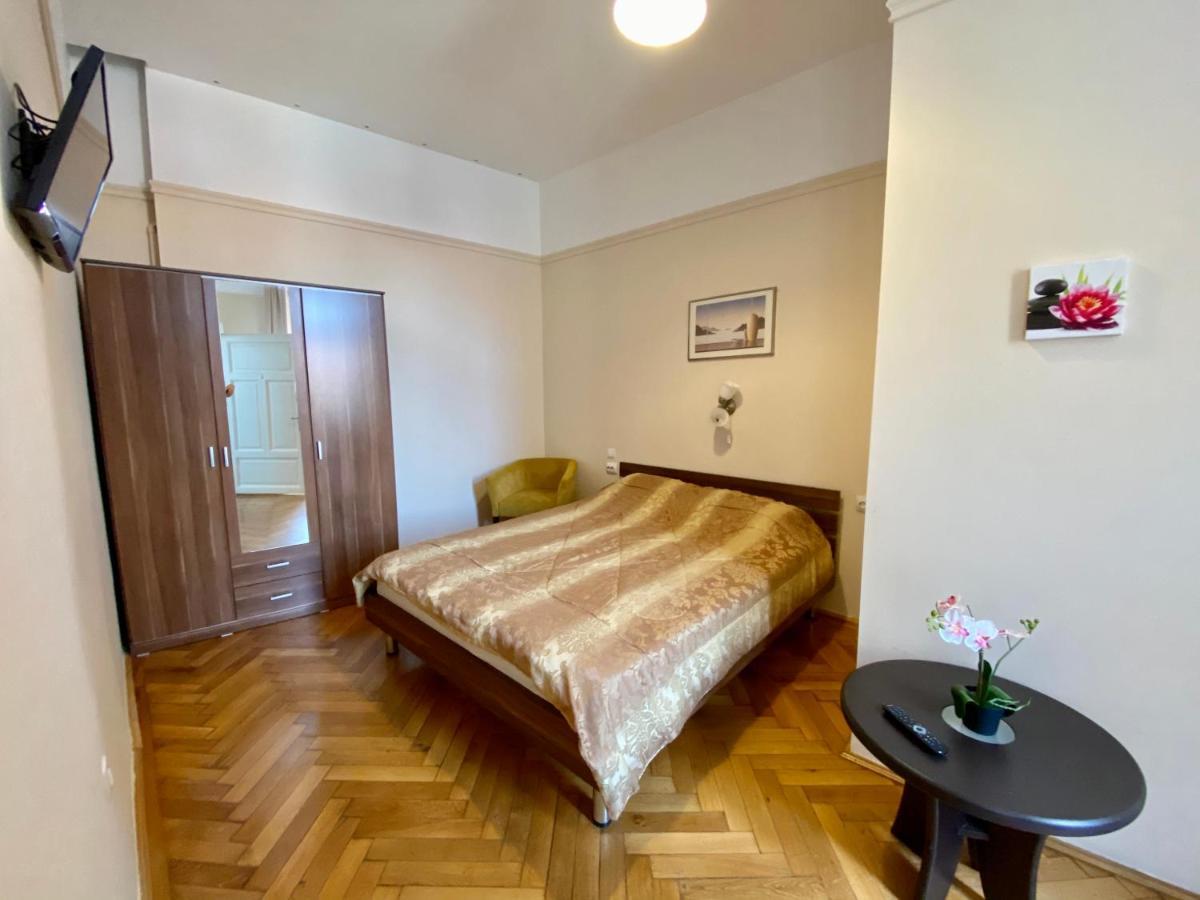 Casa Balcescu Hotel Brassó Kültér fotó