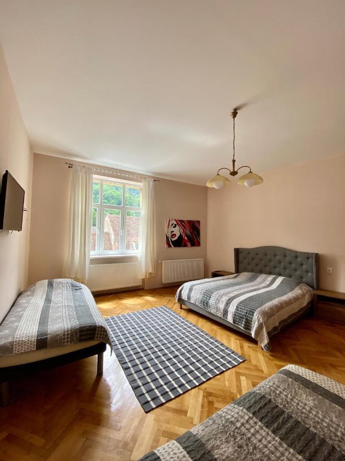 Casa Balcescu Hotel Brassó Kültér fotó
